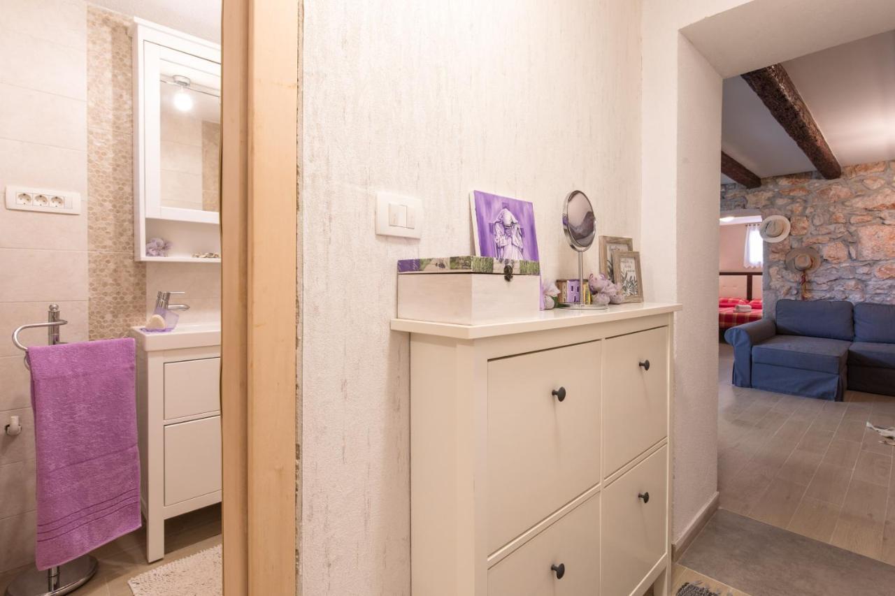 Apartman Lidija *